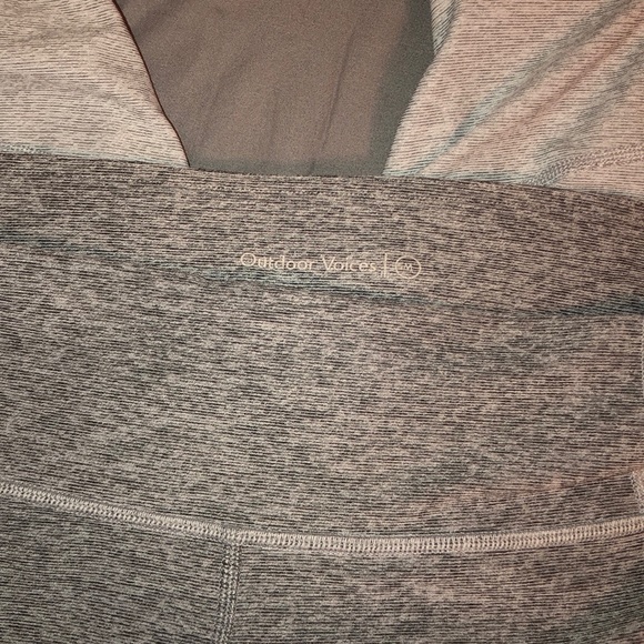Out door voices Grey leggings! - Picture 4 of 4